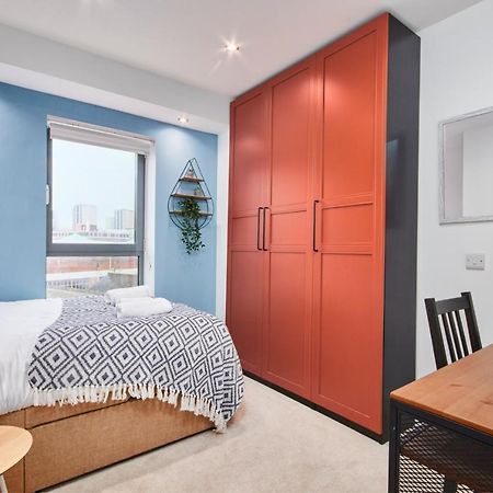 Apartament Large Duplex Penthouse - Parking Leeds  Zewnętrze zdjęcie