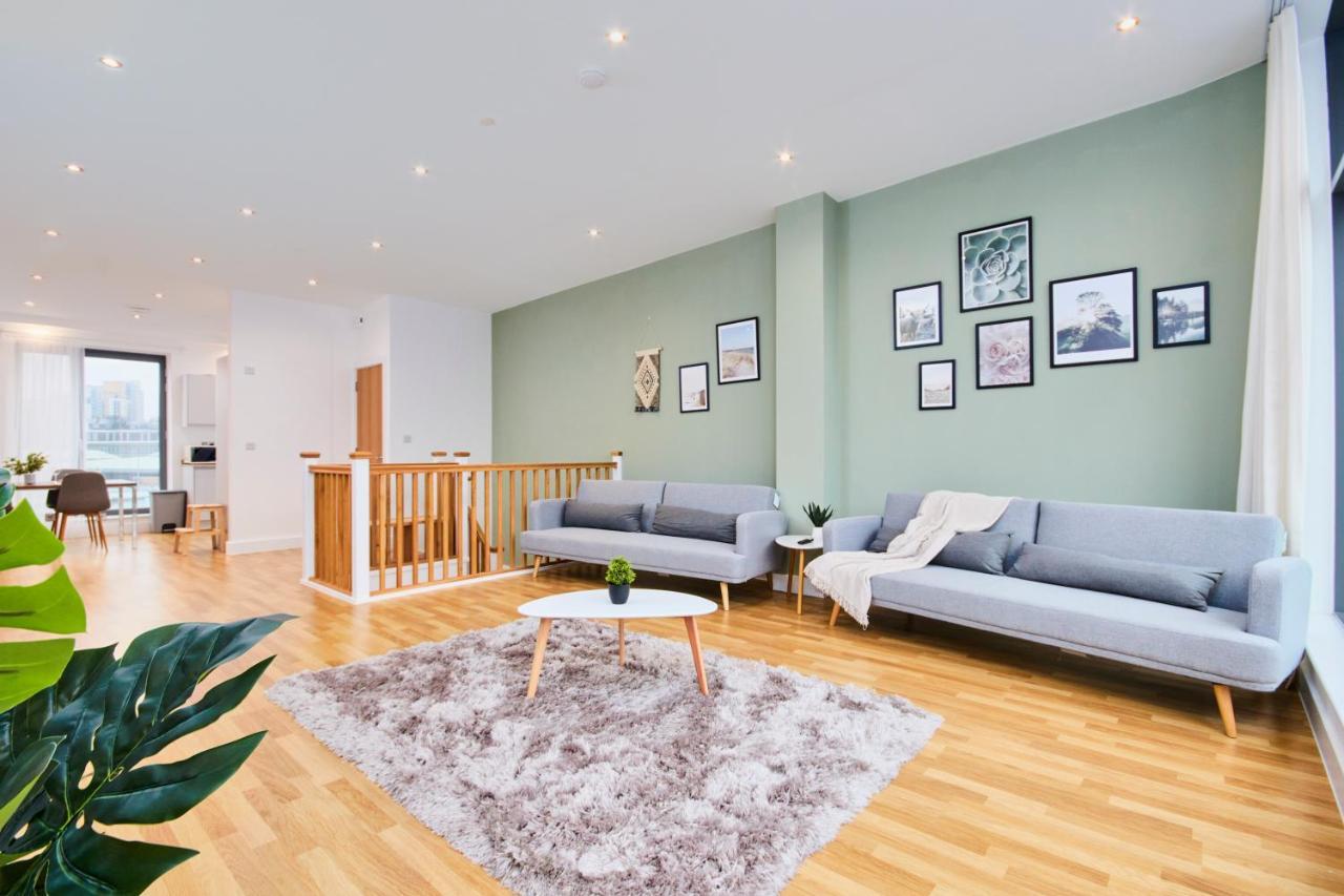 Apartament Large Duplex Penthouse - Parking Leeds  Zewnętrze zdjęcie