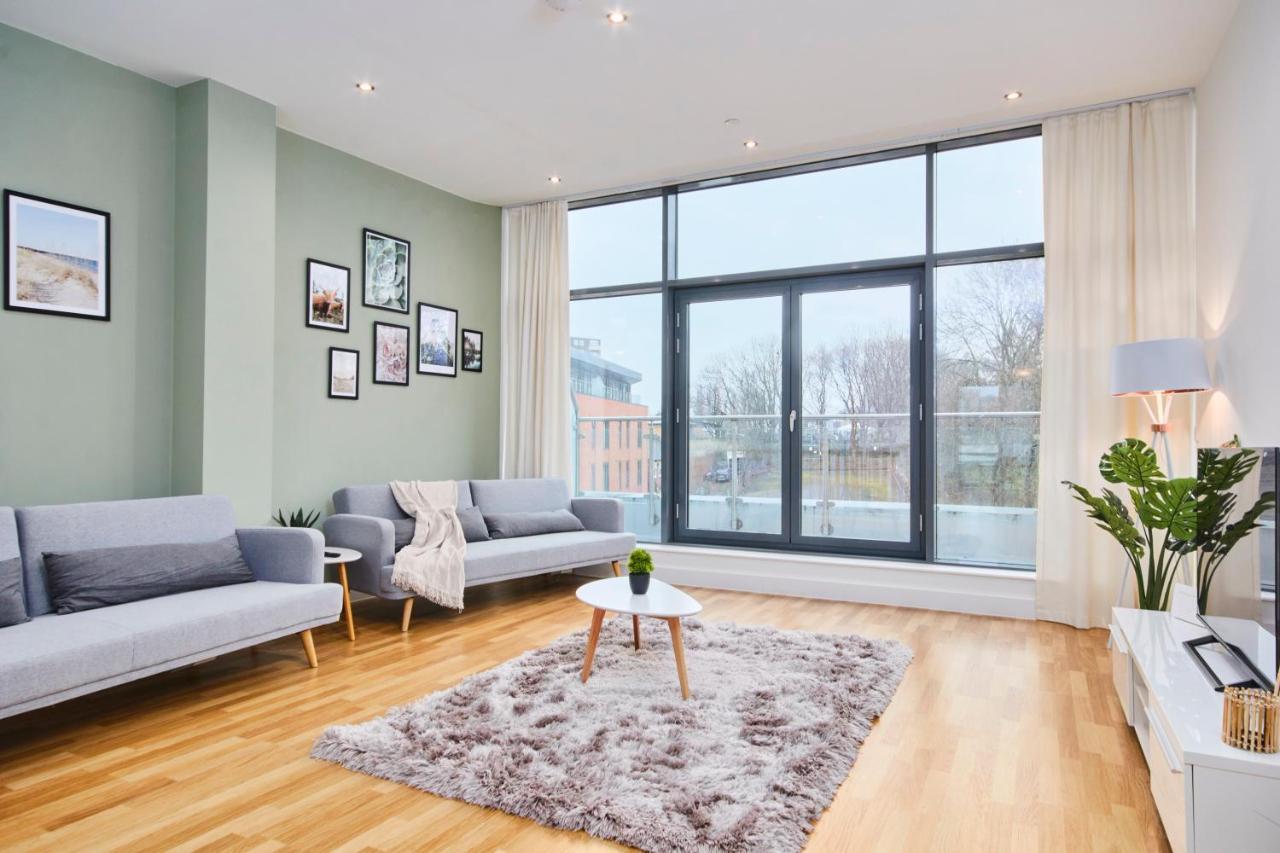 Apartament Large Duplex Penthouse - Parking Leeds  Zewnętrze zdjęcie