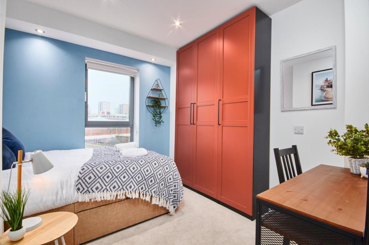 Apartament Large Duplex Penthouse - Parking Leeds  Zewnętrze zdjęcie